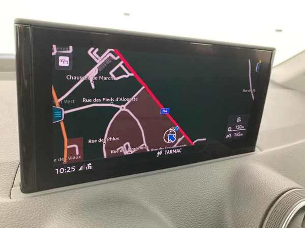 AUDI Q2 (2022) — foto 13 van 36