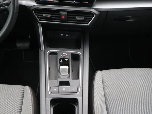 SEAT Leon (2024) — foto 7 van 25