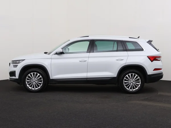 SKODA Kodiaq (2024) — foto 12 van 27