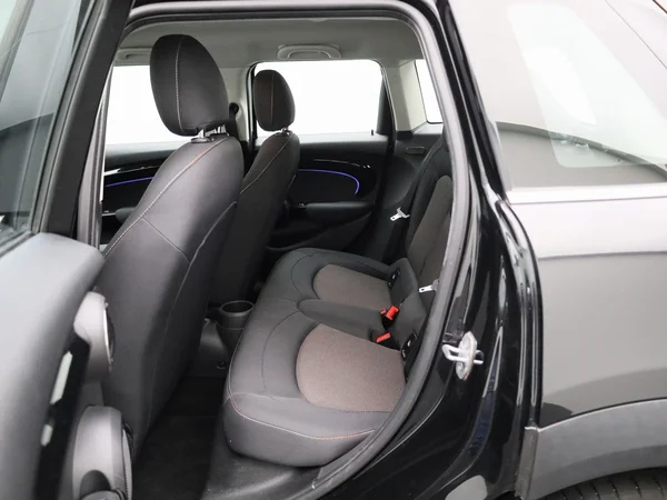 MINI Cooper (2023) — foto 2 van 40