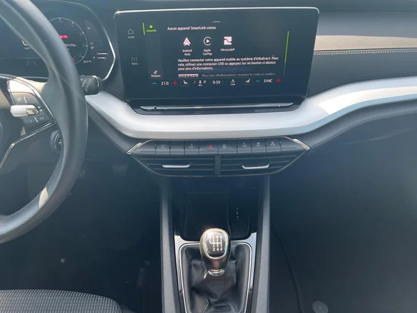 SKODA Octavia Combi (2020) — foto 18 van 19