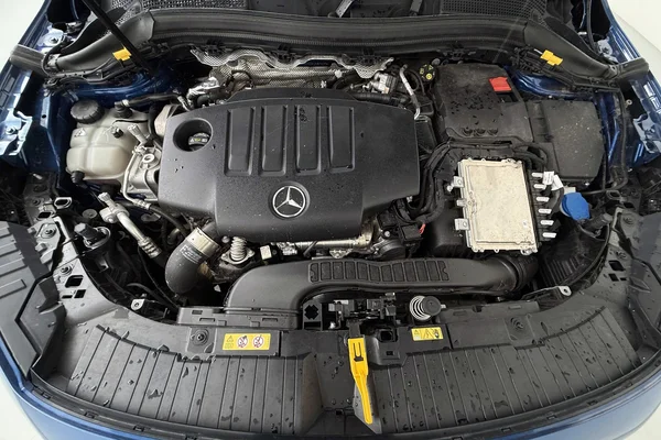 Mercedes-Benz GLA (H247) (2023) — foto 7 van 29