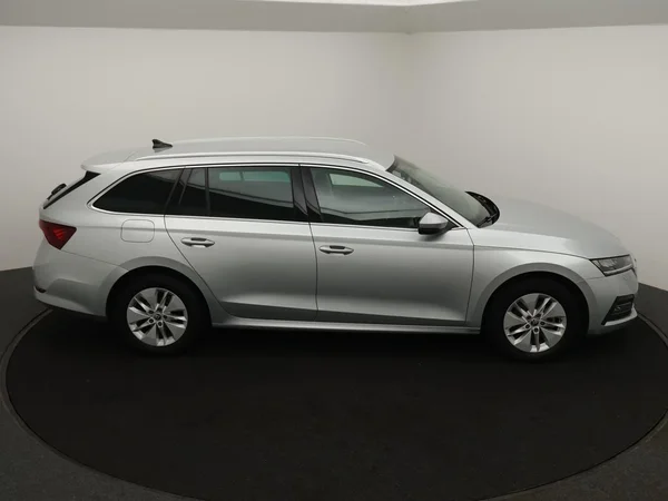 Škoda Octavia (2024) — foto 24 van 29