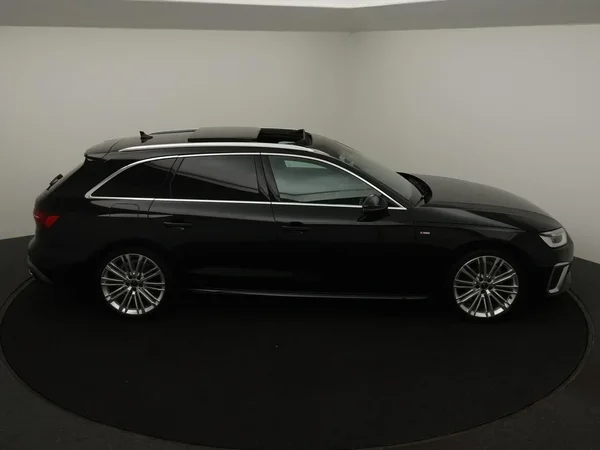 Audi A4 (2024) — foto 26 van 29