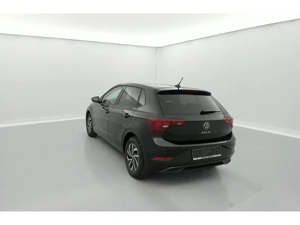 VOLKSWAGEN Polo (2025) — foto 2 van 36