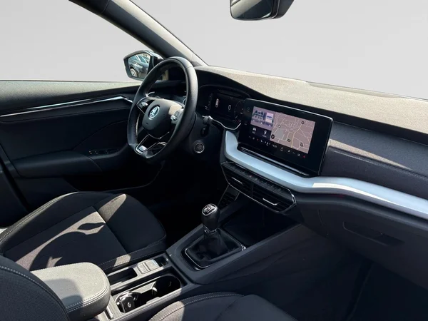 SKODA Octavia Combi Dsl (2022) — foto 7 van 24