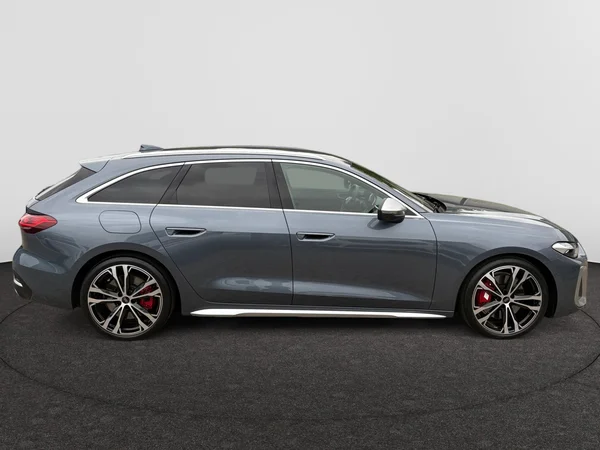 AUDI S5 Avant (2024) — foto 25 van 26