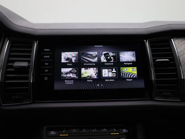 Škoda Kodiaq (2022) — foto 16 van 47