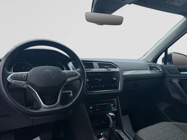 VOLKSWAGEN Tiguan Dsl (2022) — foto 6 van 21
