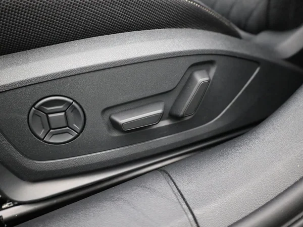 AUDI A5 Avant e-hybrid (PHEV) (2025) — foto 8 van 23