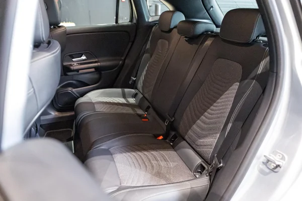Mercedes-Benz GLA (2025) — foto 6 van 34