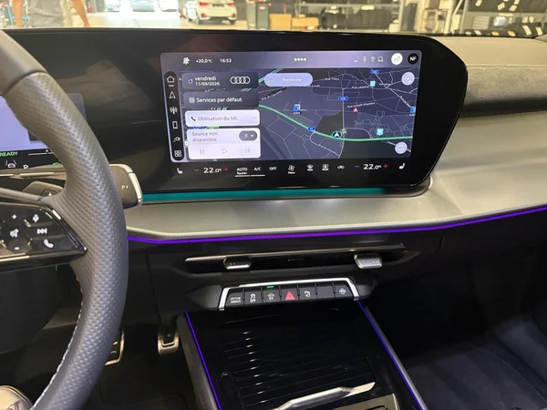 AUDI Q3 Sportback e-hybrid (PHEV) (2026) — foto 18 van 19