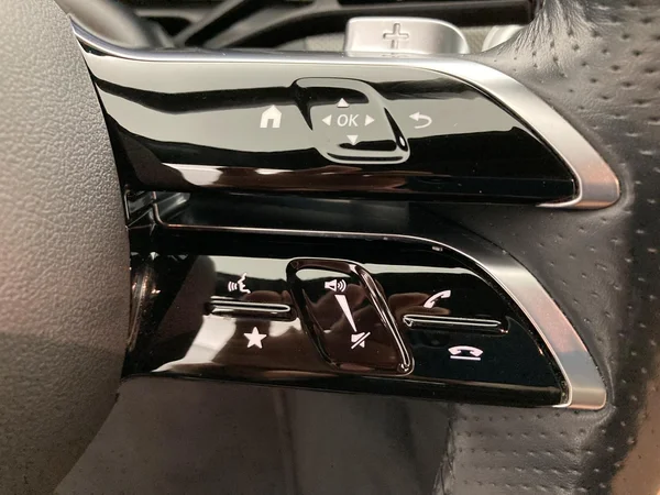MERCEDES-BENZ C Break (2022) — foto 20 van 36