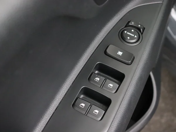 KIA Stonic (2022) — foto 16 van 23