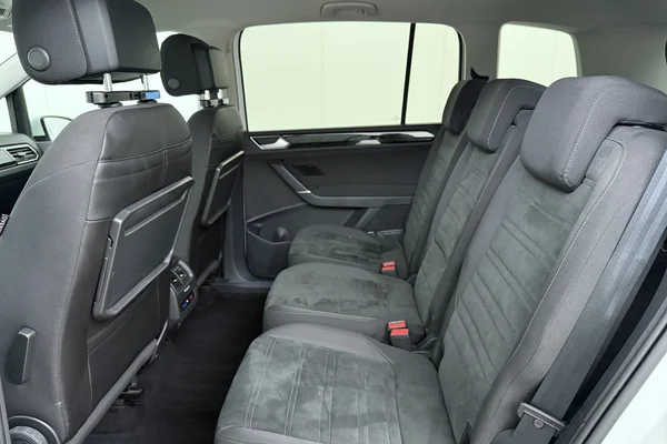 Volkswagen Touran (2019) — foto 19 van 20