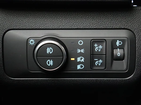 FORD Kuga (2024) — foto 19 van 28