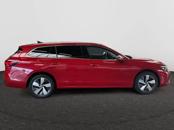VOLKSWAGEN Passat SW (2025) — foto 19 van 22