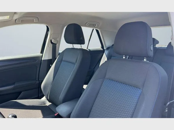 Volkswagen T-Roc (2021) — foto 29 van 29