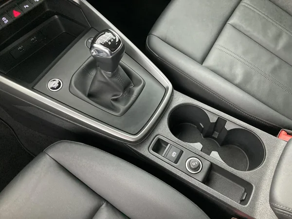 AUDI A3 Sportback (2022) — foto 8 van 35