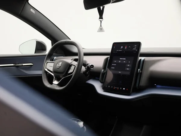Volvo EX30 (2024) — foto 31 van 43