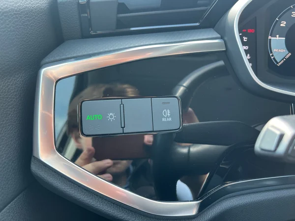 AUDI Q3 (2021) — foto 18 van 20
