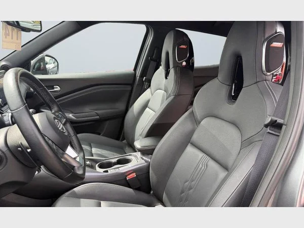 Nissan JUKE (2024) — foto 5 van 23