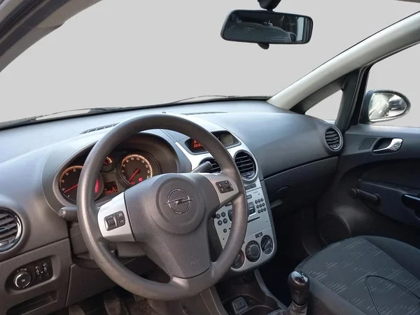 Opel Corsa (2014) — foto 18 van 19