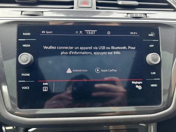VOLKSWAGEN Tiguan Allspace (2023) — foto 18 van 42