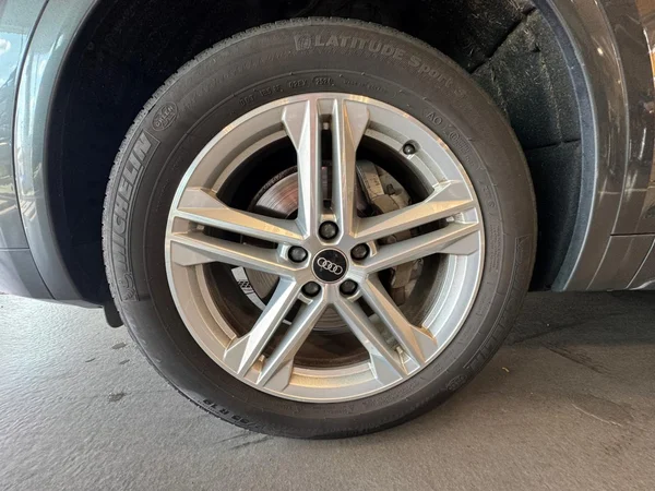 AUDI Q5 Dsl (2021) — foto 16 van 24