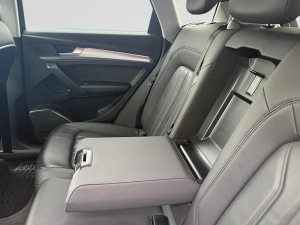 AUDI Q5 Dsl (2022) — foto 11 van 21