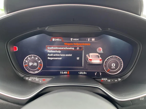 AUDI TT Coupé (2018) — foto 6 van 22