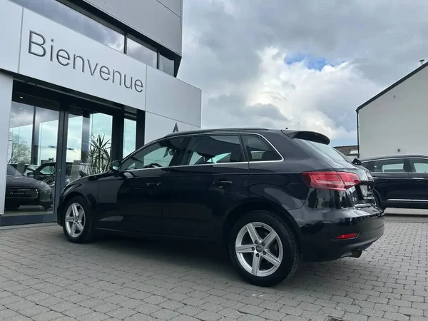 Audi A3 (2019) — foto 9 van 18