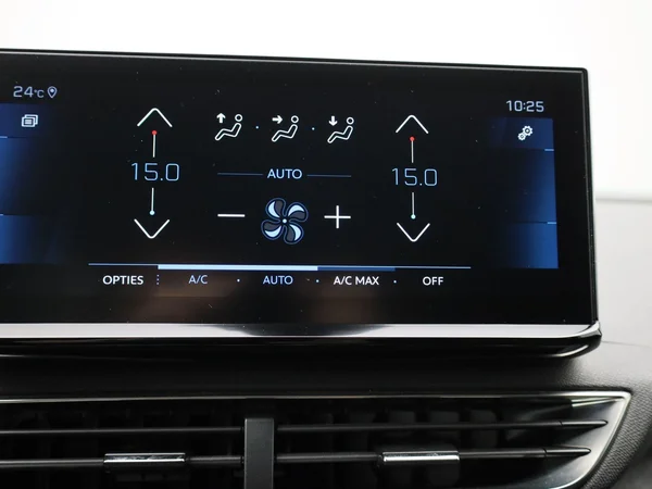 Peugeot 3008 (2021) — foto 10 van 46