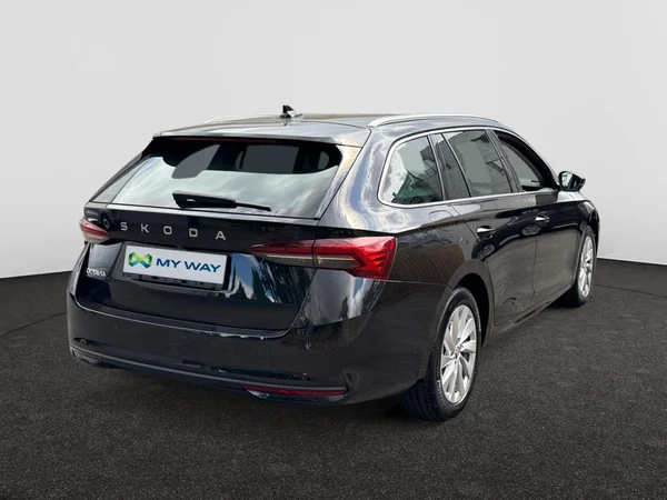 SKODA Octavia SW (2024) — foto 6 van 13