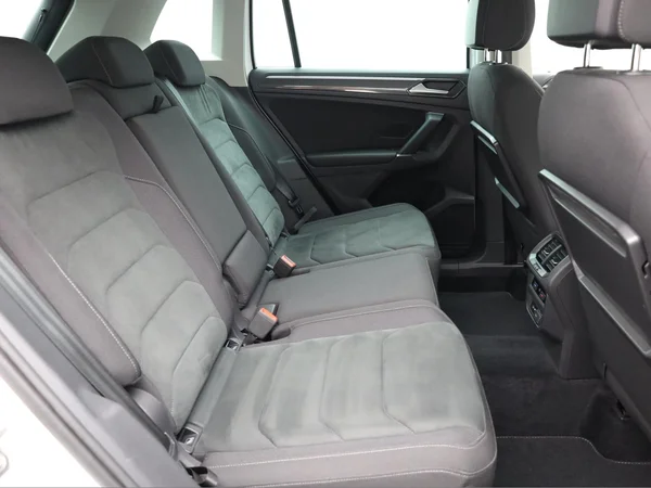 VOLKSWAGEN Tiguan (2017) — foto 22 van 22