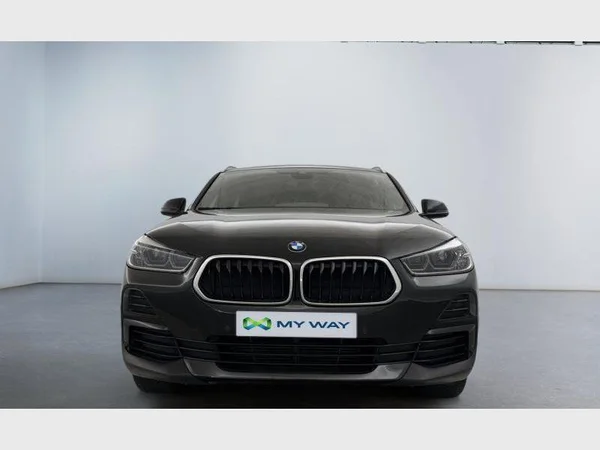 BMW X2 (2021) — foto 12 van 25