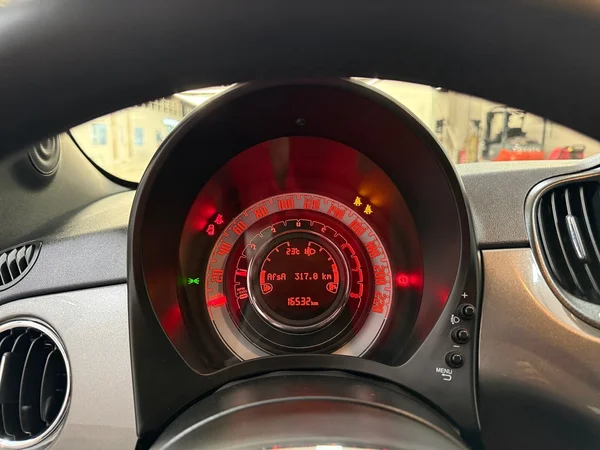 Fiat 500 (2023) — foto 5 van 26