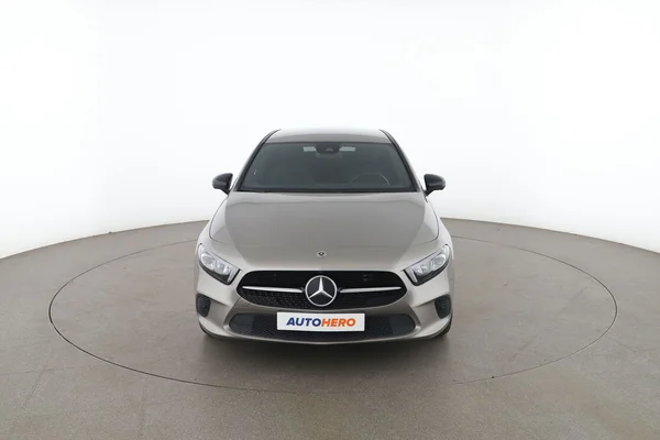 Mercedes-Benz A-Klasse (2020) — foto 15 van 16