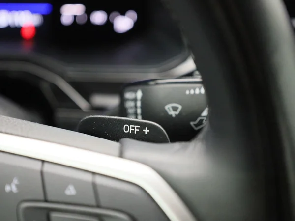 Volkswagen Polo (2023) — foto 20 van 38