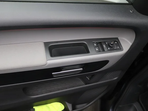 VOLKSWAGEN ID.Buzz (2026) — foto 19 van 20