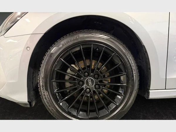Audi A3 Sportback (2022) — foto 27 van 28