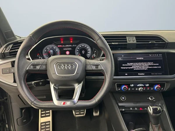 AUDI Q3 (2023) — foto 5 van 29