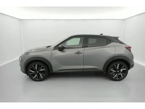 NISSAN Juke (2022) — foto 22 van 27