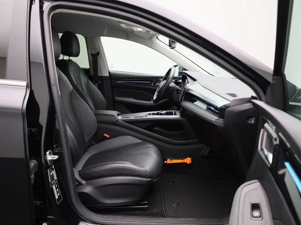 MG MG5 (2022) — foto 24 van 36