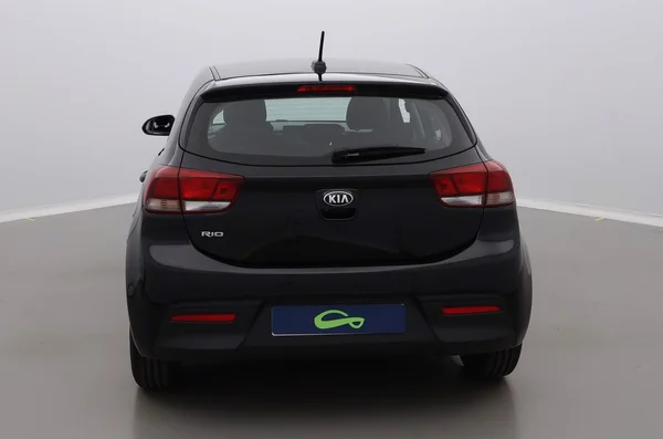 Kia Rio (2021) — foto 31 van 36