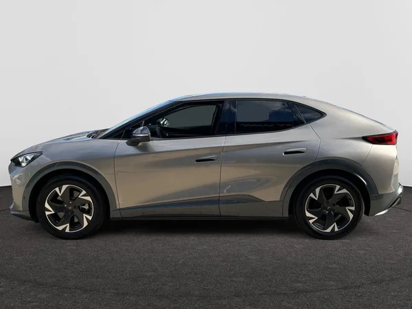 CUPRA Tavascan (2025) — foto 13 van 22