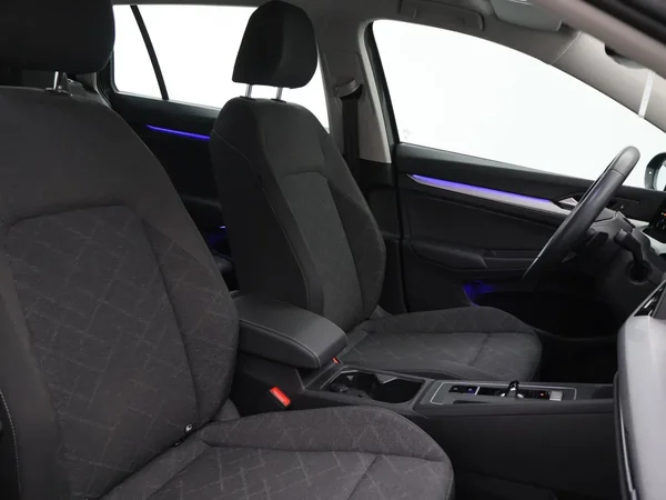 Volkswagen Golf (2024) — foto 17 van 22