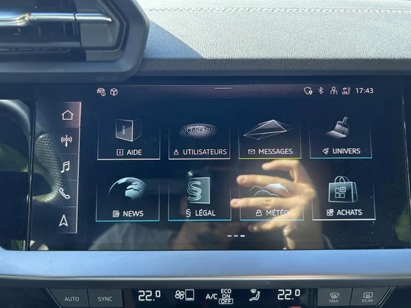 AUDI A3 Sedan (2023) — foto 21 van 30