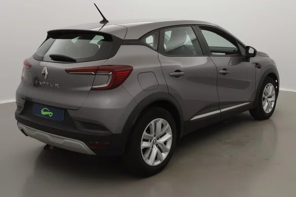 Renault Captur (2021) — foto 33 van 37
