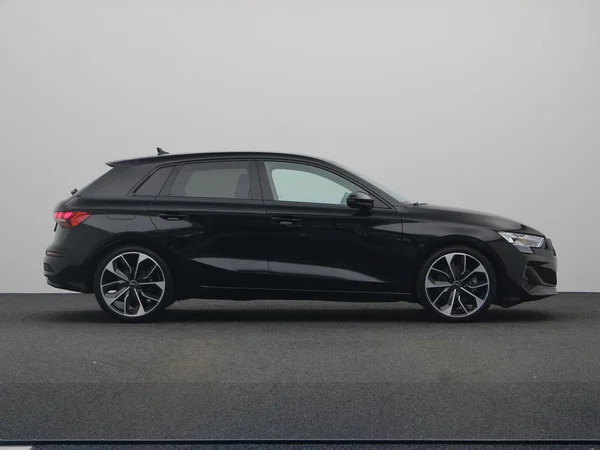 AUDI A3 Sportback (2025) — foto 20 van 22